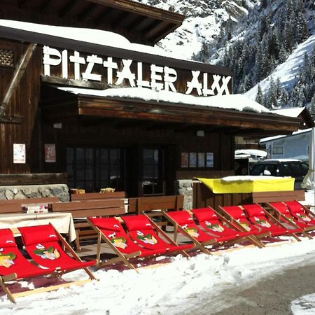 Piz-Hotel Санкт-Леонгард-ім-Пітцталь Екстер'єр фото