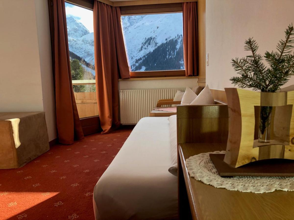 Piz-Hotel Санкт-Леонгард-ім-Пітцталь Екстер'єр фото