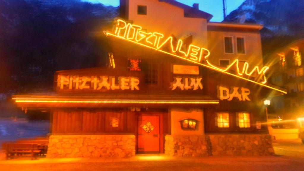 Piz-Hotel Санкт-Леонгард-ім-Пітцталь Екстер'єр фото