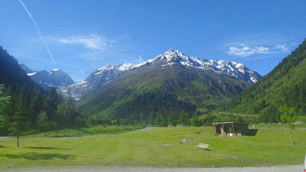 Piz-Hotel Санкт-Леонгард-ім-Пітцталь Екстер'єр фото