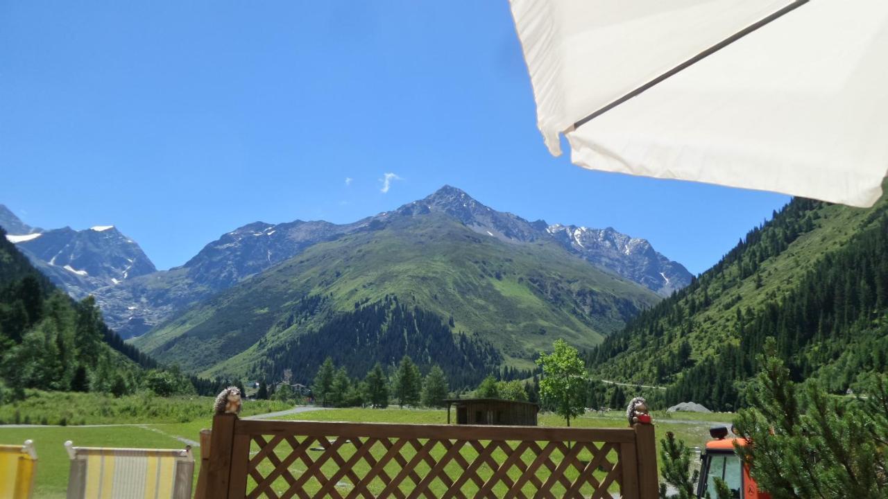 Piz-Hotel Санкт-Леонгард-ім-Пітцталь Екстер'єр фото